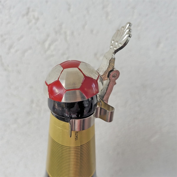 Fussball Zinndeckel im Set für Bierflasche